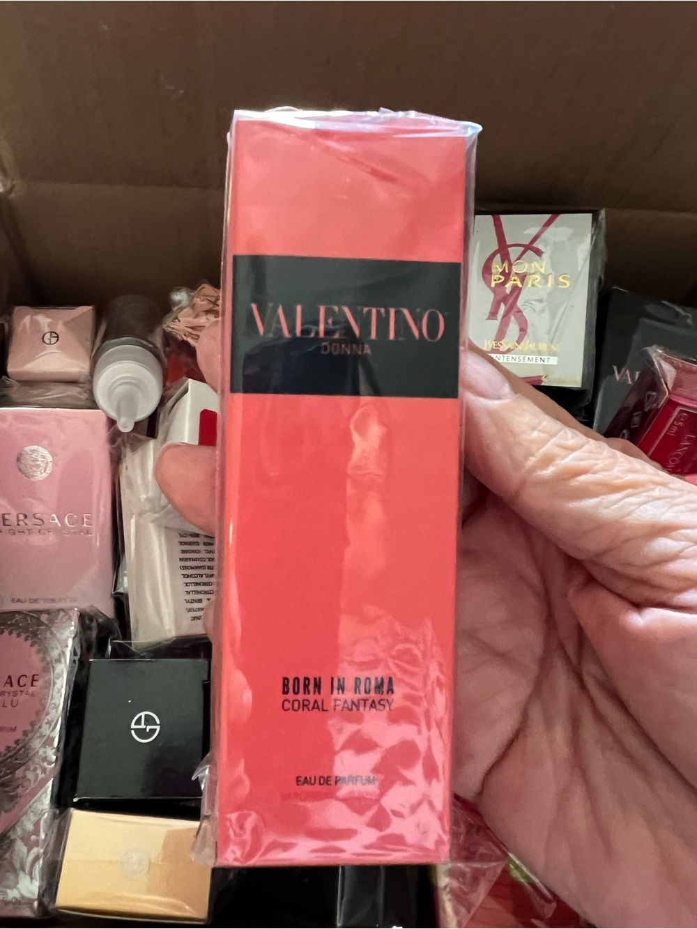 Valentino Miniatura Donna Born in Roma Coral Fantasy - Coral Pink Bottle
